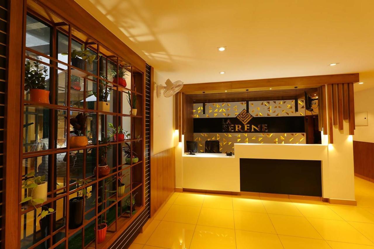 Hotel La Serene Mattannur Mattanur Экстерьер фото