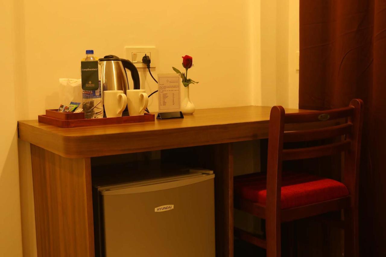 Hotel La Serene Mattannur Mattanur Экстерьер фото